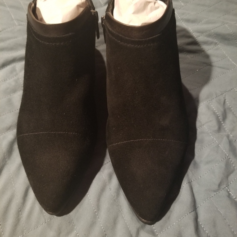 Vince Camuto Jody Bootie